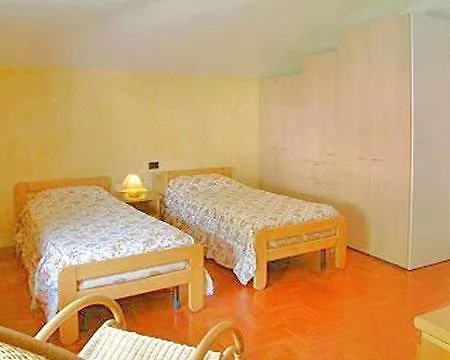 Apartment Holiway Sostra Domaso